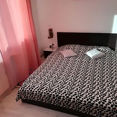 Abdulius Apartament Apartman *